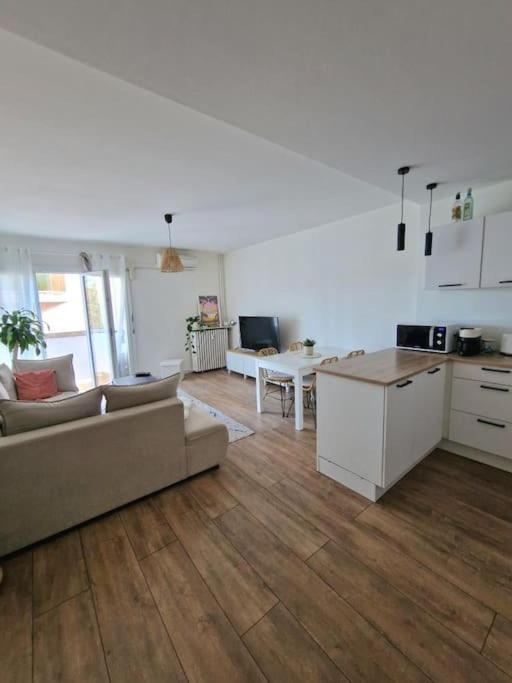 Appartement Cosy A 5 Min Des Plages Hyeres Ngoại thất bức ảnh